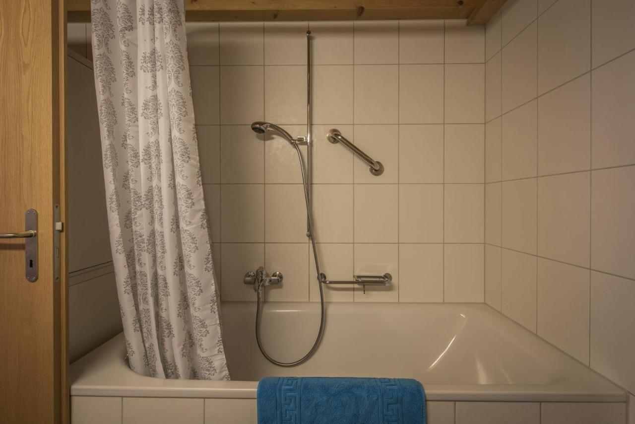 Apartment Staubbach, Best Views, Spacious, Family Friendly ラウターブルンネン エクステリア 写真